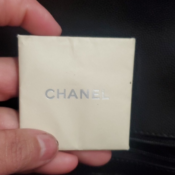 COCO Quilted Caviar and Burgundy Lizard Handle - Picture 6 of 12